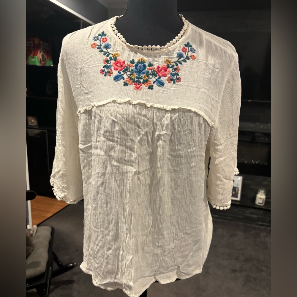 Atmosphere White Embroidered Floral Peasant Top